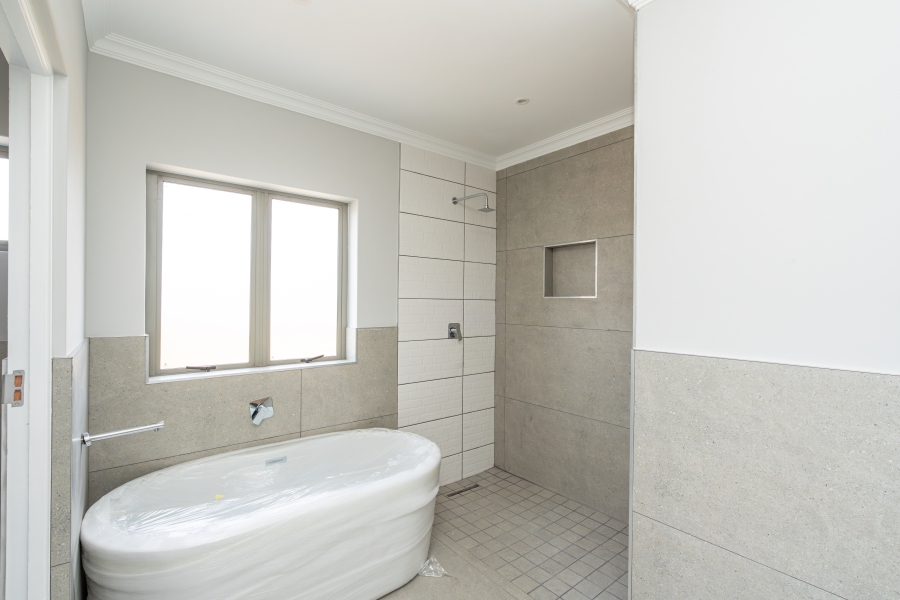 To Let 3 Bedroom Property for Rent in Langebaan Country Estate Western Cape